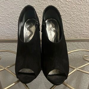 Nina Black Suede Peep Toe Bootie w/ Black Rhinestone Heel Sz 7.5
